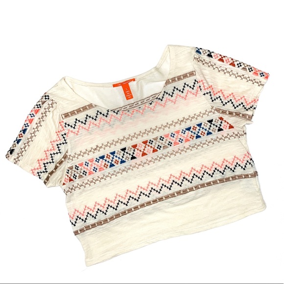 Chelsea & Violet Tops - CHELSEA & VIOLET • Crop Top